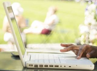 The pros and cons of going to an online college