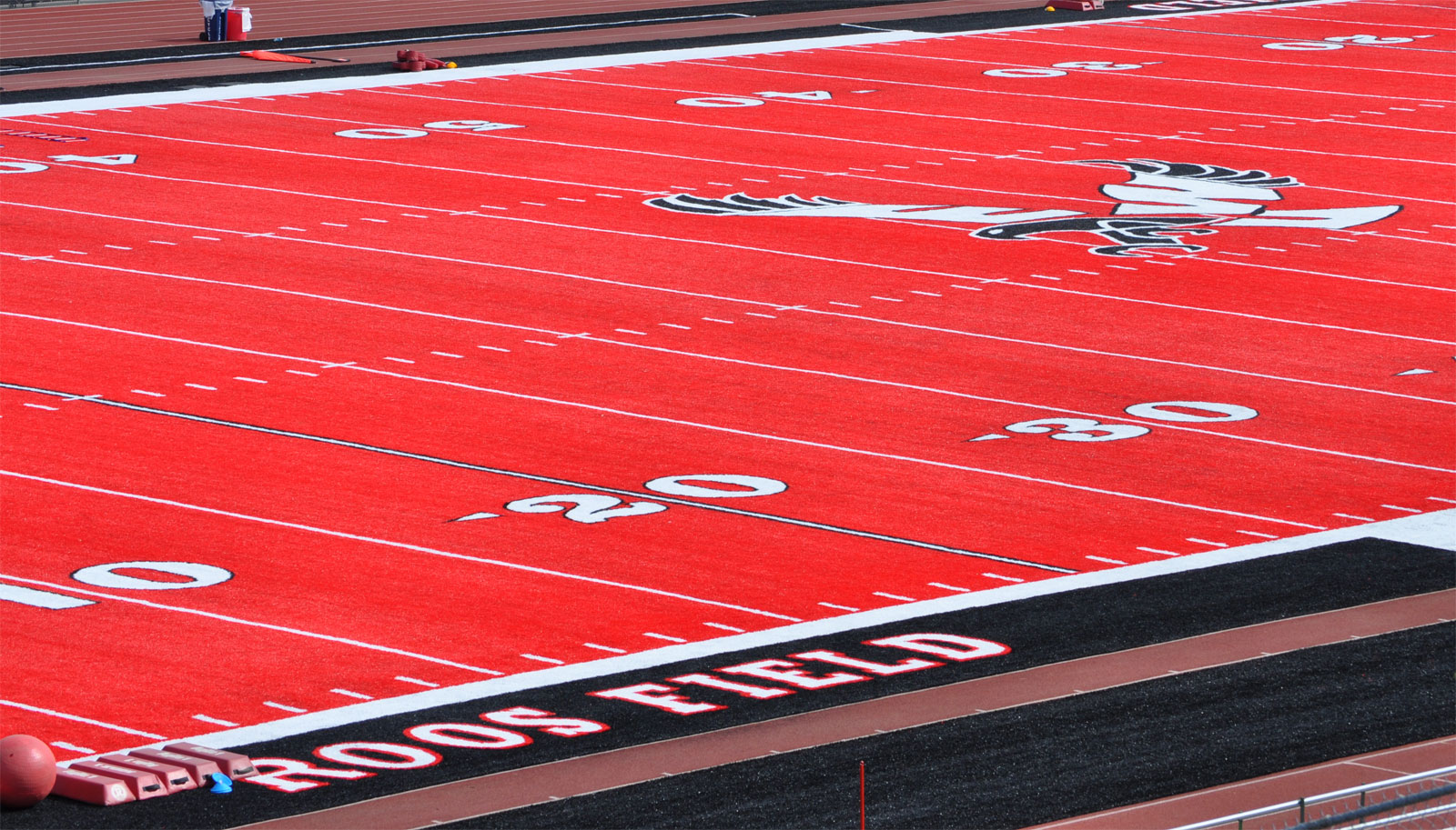 Roos Field Red Turf